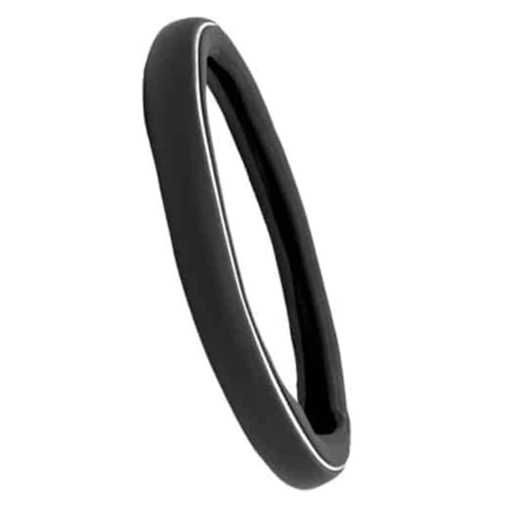 CUBRE VOLANTE CUERO NEGRO BÁSICO DETALLE CROMADO 1 LÍNEA – SFT-18012BK