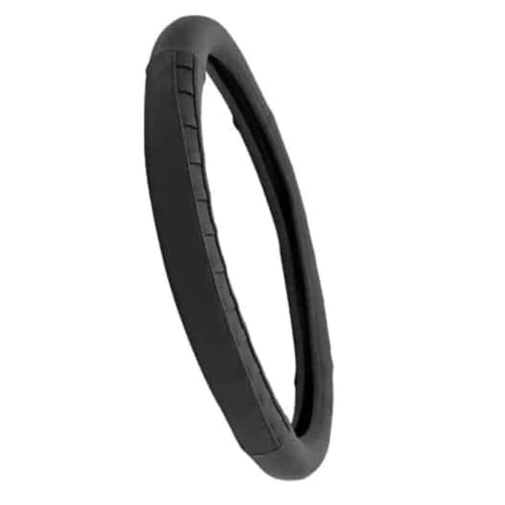 CUBRE VOLANTE CUERO NEGRO CON TEXTURA NEGRA 2D – SFT-18014BK