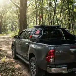 ANTIVUELCO CON PARRILLA DE HIERRO OFF ROAD PARA HILUX REVO 2015 EN ADELANTE - E586089A-RD