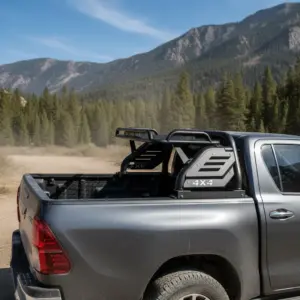 ANTIVUELCO CON PARRILLA DE HIERRO FULL BLACK OFF ROAD PARA HILUX REVO 2015 EN ADELANTE -E586105A