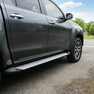 ESTRIBO LATERAL ALUMINIO PUNTOS CON LUZ PARA TOYOTA HILUX REVO 2015+ - PW56-C1016