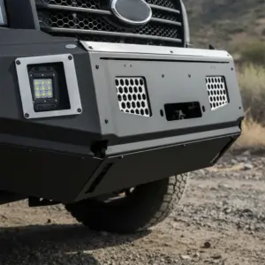 DEFENSA DELANTERA OFF-ROAD PARA TOYOTA HILUX REVO 8VA GENERACIÓN 1FL 2016-20 - W560BB-F