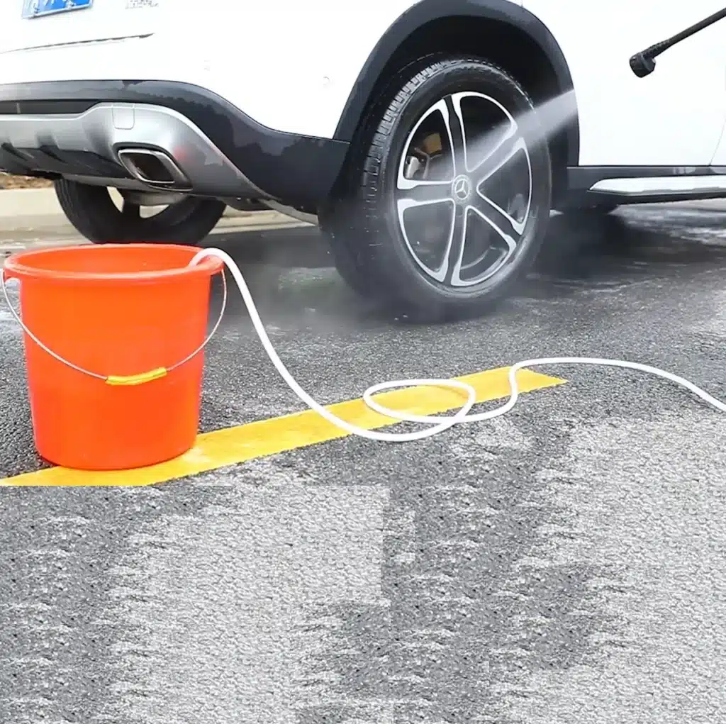 HIDROLAVADORA A PRESIÓN 20V LI-ION P20S 24.8BAR 2.2L/MIN INC BATERIA 4.0AH TOTAL – TPWLI20084