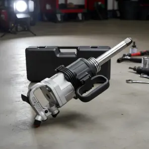 LLAVE DE IMPACTO NEUMÁTICA 1" 2400NM 140PSI  MALETIN - LX-2261