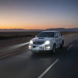 SET DE NEBLINEROS PARA HILUX VIGO 2012-ON CROMADO - PTY-499