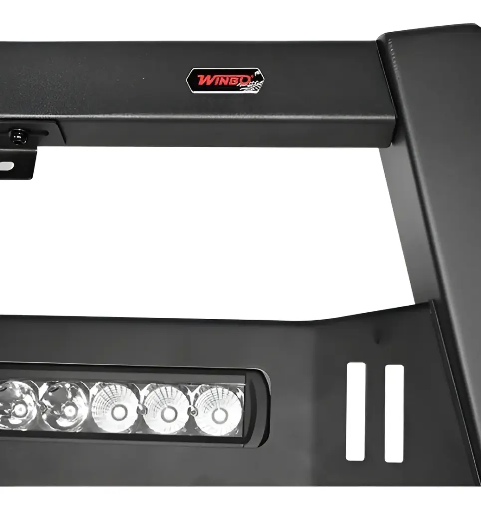 DEFENSA DELANTERA NEGRA CON LUZ PARA TOYOTA HILUX REVO 8VA GENERACIÓN 2016-ON – W56BDM