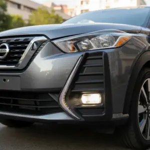 SET DE NEBLINEROS LED PARA NISSAN KICKS 1RA GENERACIÓN FL 2021-ON - NS1332L