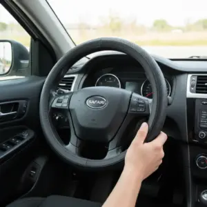 CUBRE VOLANTE CUERO GEN BK/BK 2D VENTILADO  - SFT-18006BK