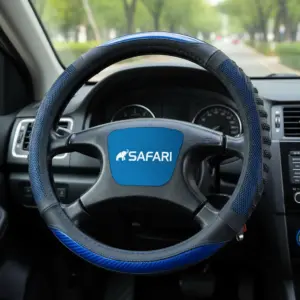 CUBRE VOLANTE PU NEGRO PANAL/CARBON AZUL - JX-233141/2