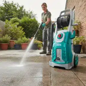 HIDROLAVADORA DE ALTA PRESIÓN 2800W 2600PSI 7.3L/MIN INDUSTRIAL TOTAL - TGT11266-5