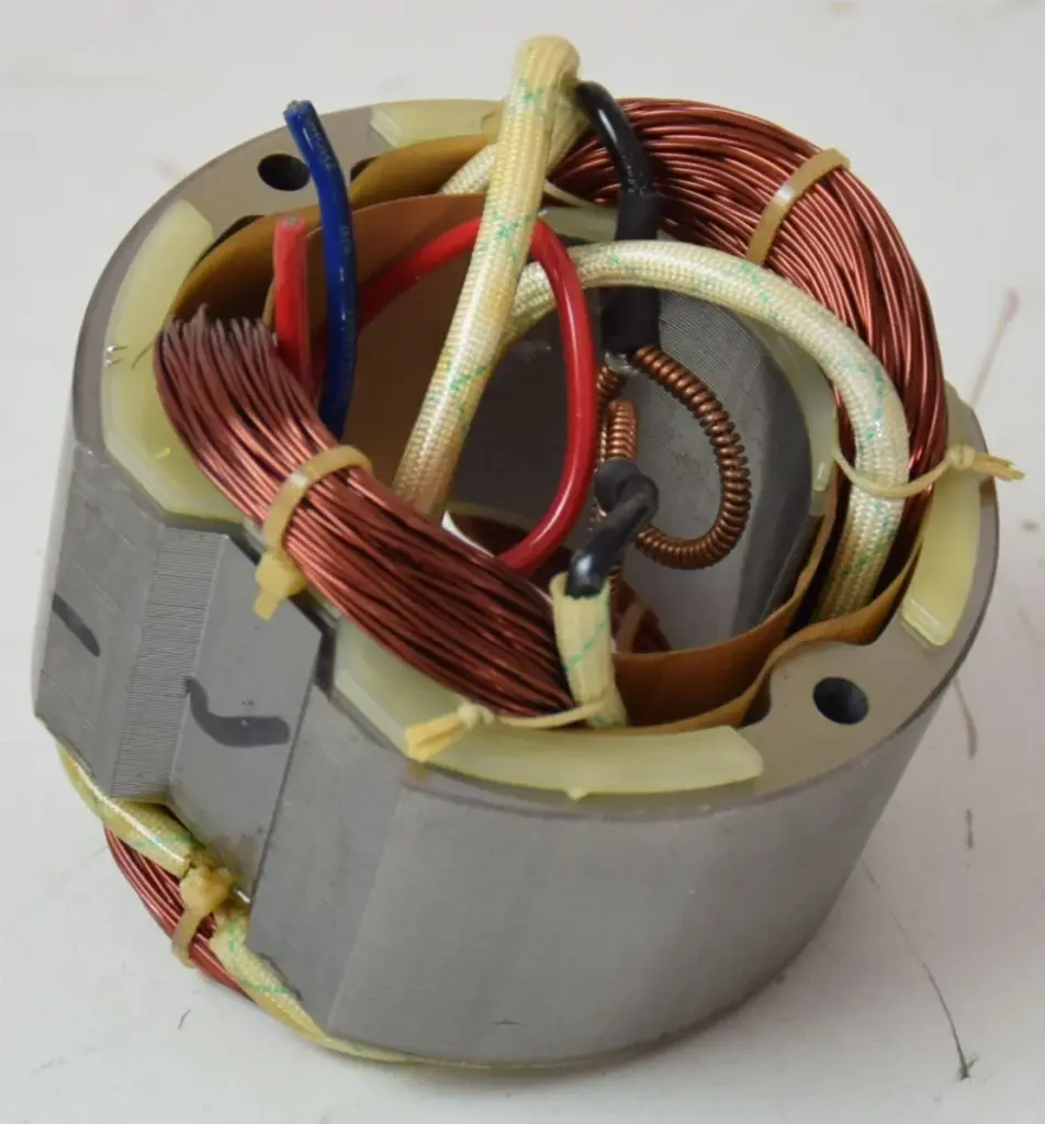 MARTILLO DEMOLEDOR 65MM 1500W 1450/MIN PROF   – 226501