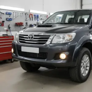 SET DE NEBLINEROS PARA TOYOTA HILUX VIGO 2011 - 2015 PTY-341L