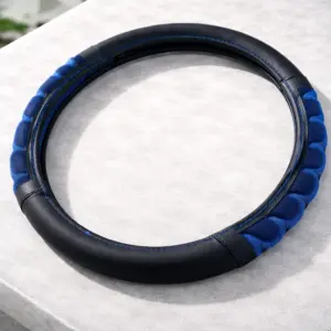 CUBRE VOLANTE PU 38CM 600G NEGRO+AZUL - SF-25114 BL