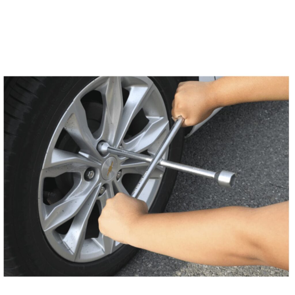 LLAVE CRUZADA PARA RIN 14″ 17-19-21-23MM – JDTH8314