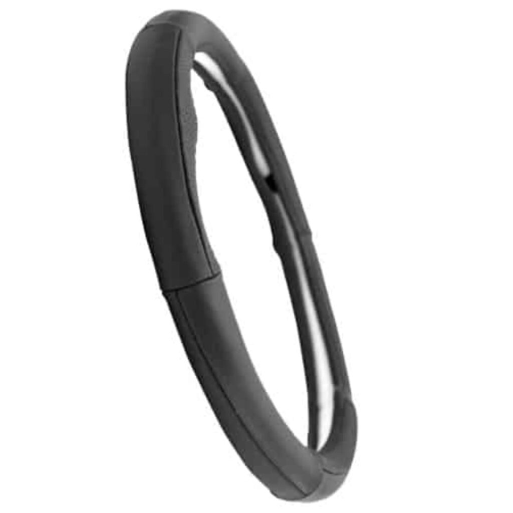 CUBRE VOLANTE CUERO GEN BK/BK 6D VENTILADO – SFT-18009BK