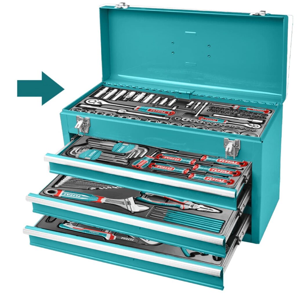 SET DE  RACHET Y HERRAMIENTAS MANUALES 132 PIEZAS MALETIN – THPTCS71321