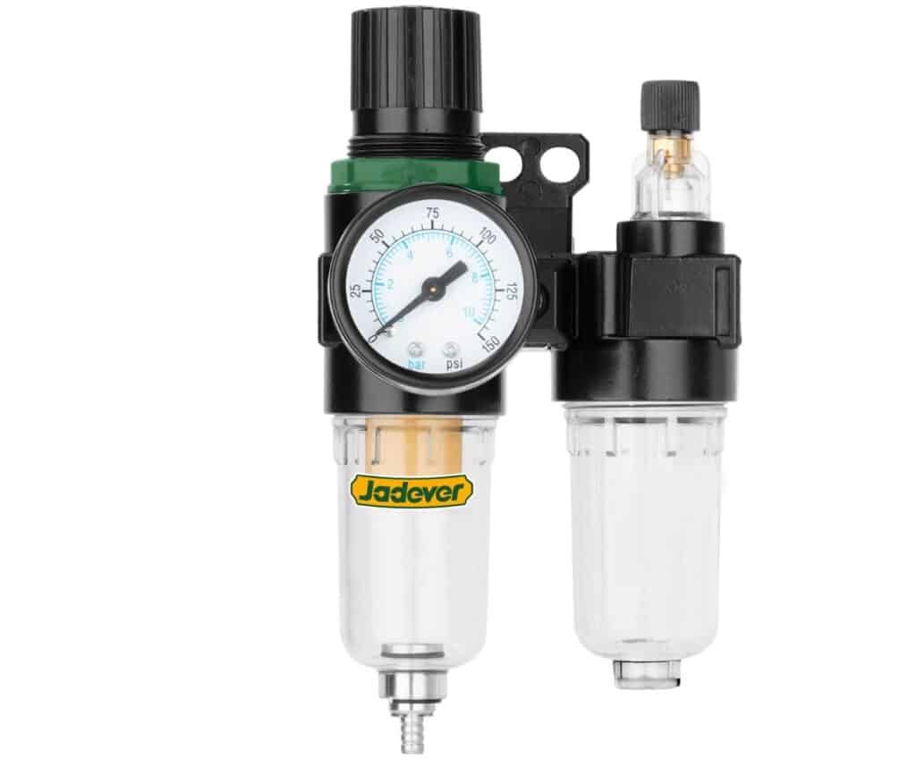 FILTRO DE AIRE C/REGULADOR 1/4″ 15CC+25CC – JDFF4504