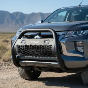 DEFENSA CON LUZ MITSUBISHI TRITON 2020-ON - BB-8910A-36