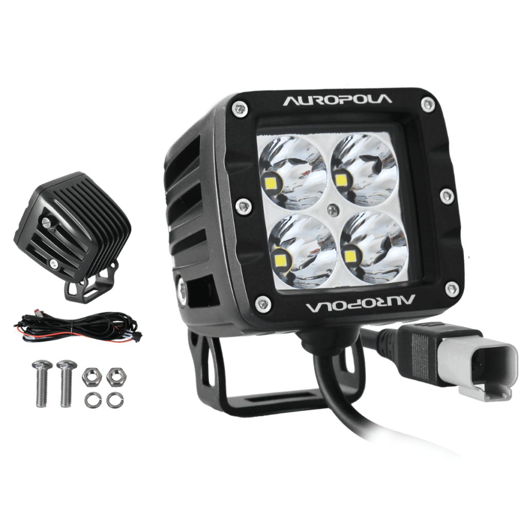 LUZ DE TRABAJO FOCAL 3X3 PULG 40W OSRAM 10W – 2-P4T